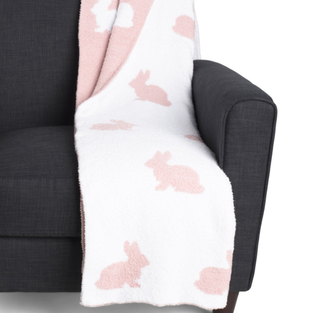 THE FARMHOUSE RACHEL ASHWELL Pink & White Reversible Knit Throw